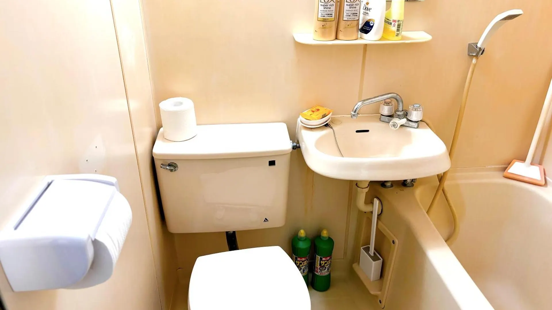 クオリティハイツ Apartment Tokyo 0*,  Japan